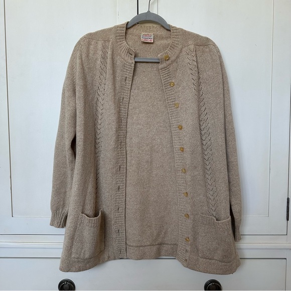 St. Michael Sweaters - St. Michael Women’s Tan Shetland Wool Cardigan Sweater Size 20 Made In Britain